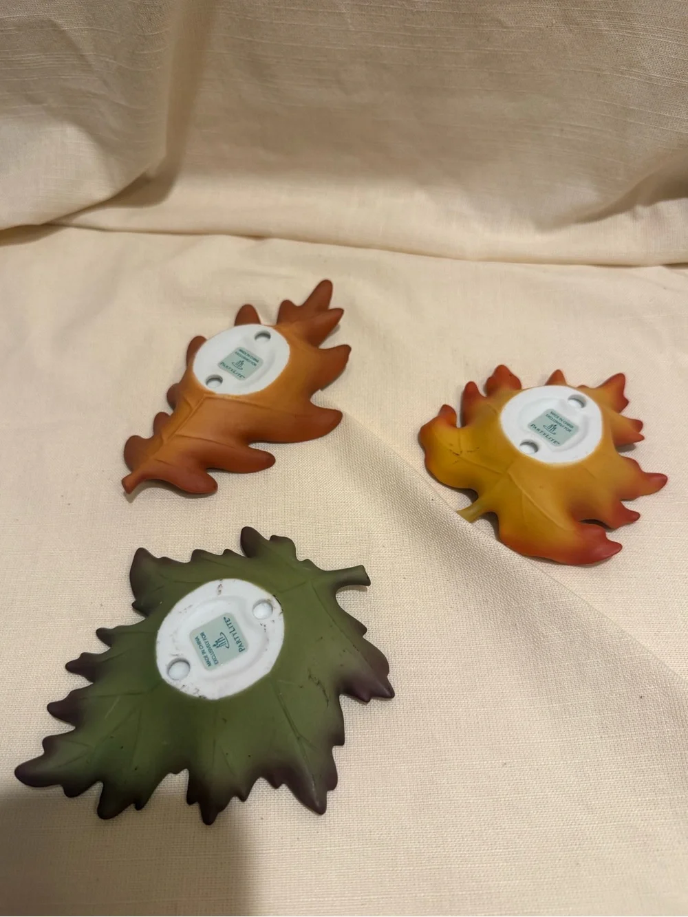 Whispering leaves, tea light candle, holder set, Partilite, fall leaves - Picture 2 of 8
